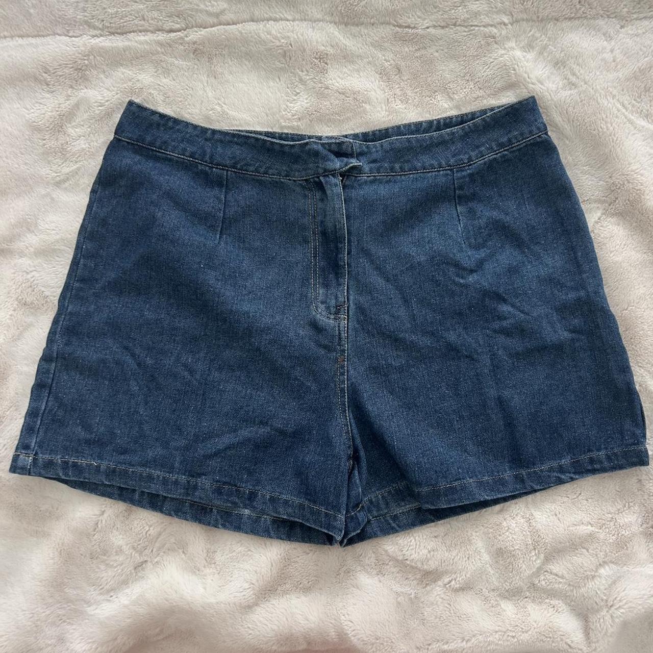 item listed by kristyn_alonso