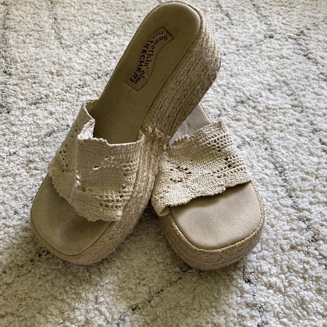 Vintage Y2K Skechers wedge sandal size 8 Heel is... - Depop