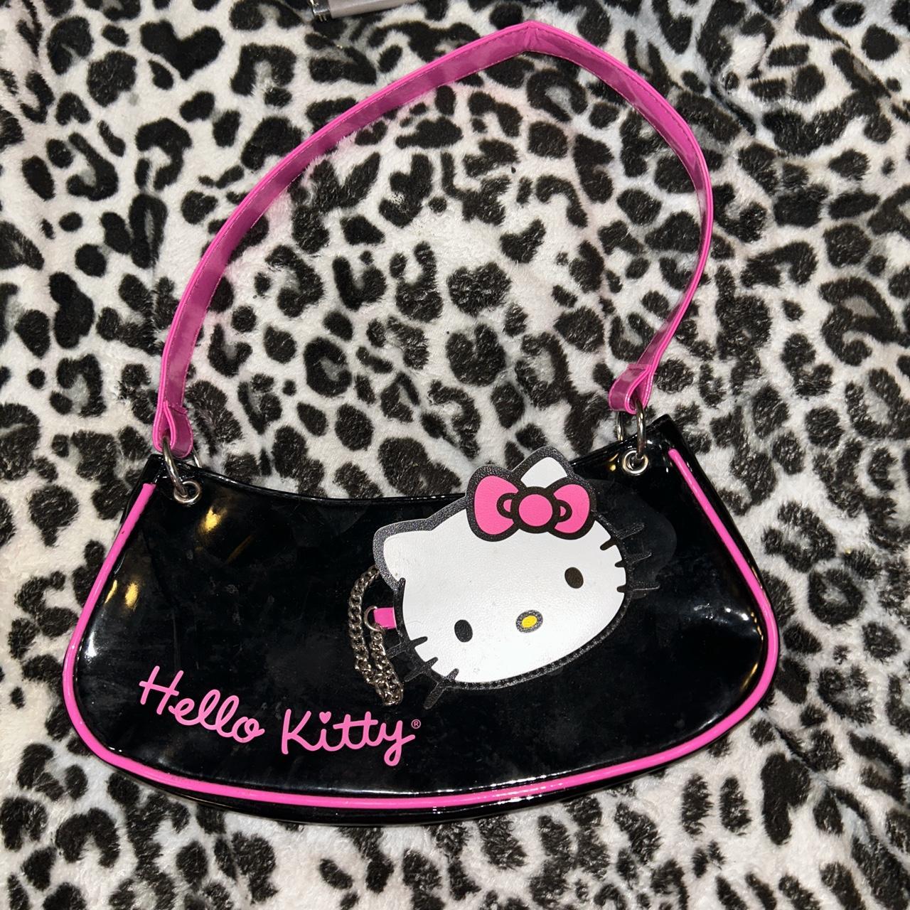 black hello kitty purse it is peeled up a bit in - Depop