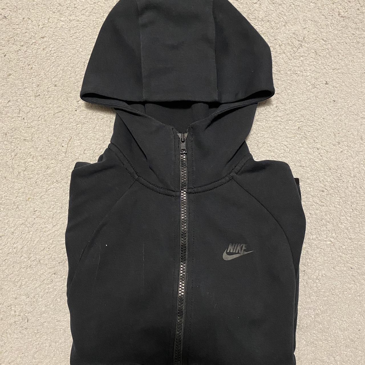 Nike online tech fleece old season hoodie black RARE