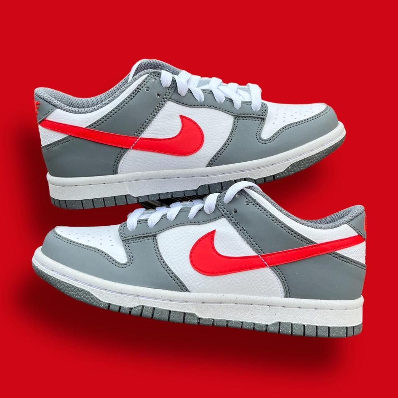 Nike Women's Grey and Red Trainers | Depop