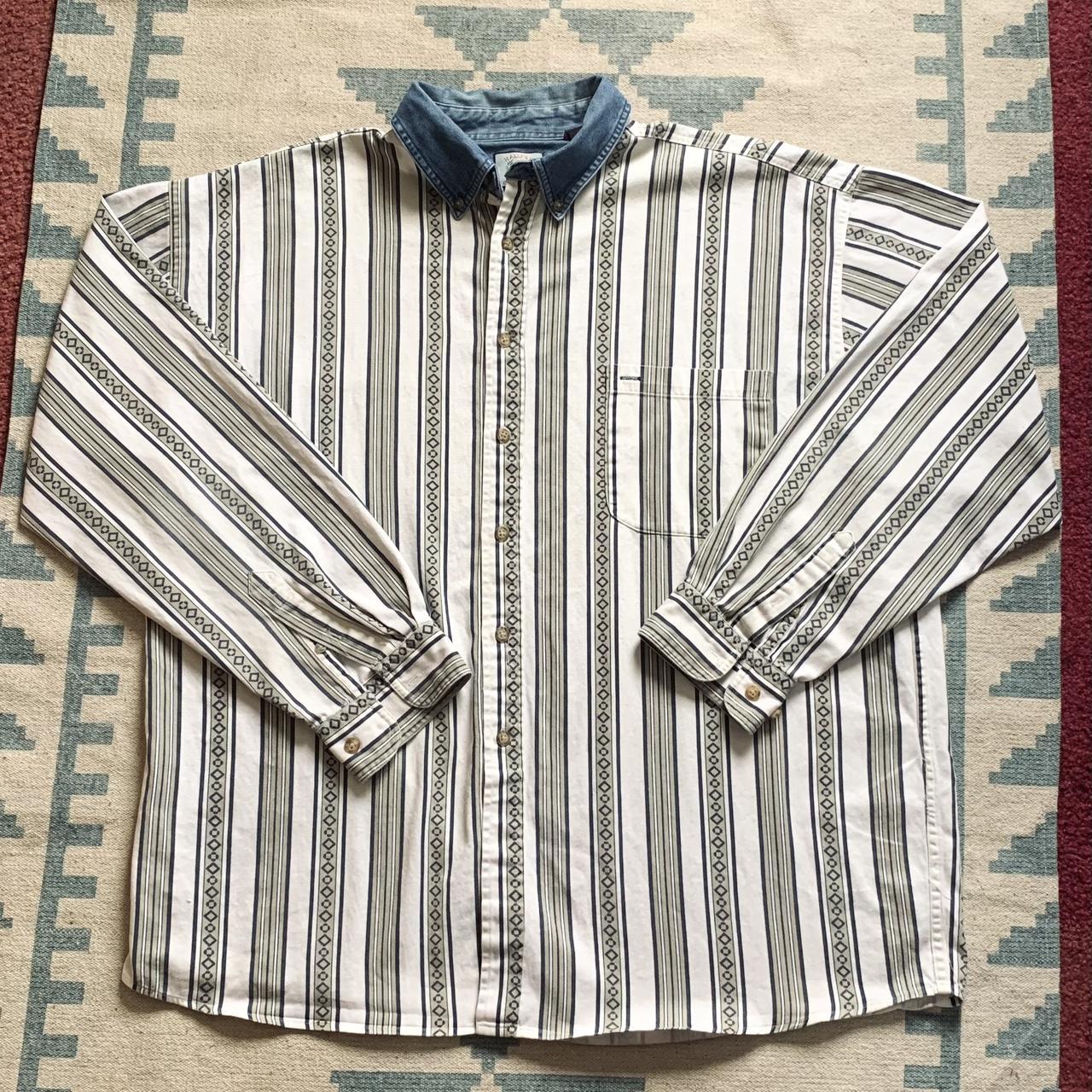 90’s American Vintage Halifax Outfitters Button... Depop