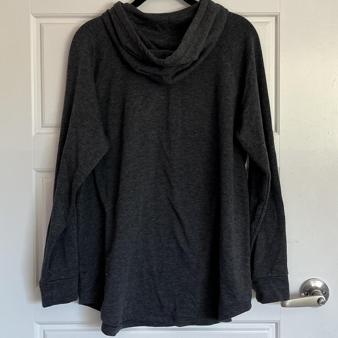 Torrid Women's Black and Grey Hoodie (3)