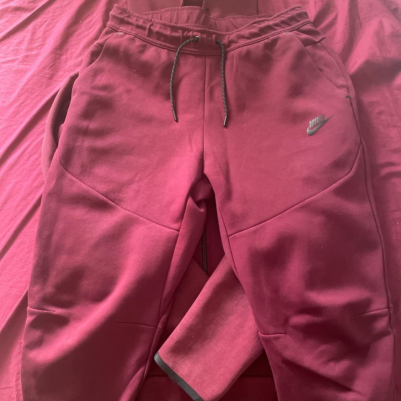 mens nike burgundy tracksuit