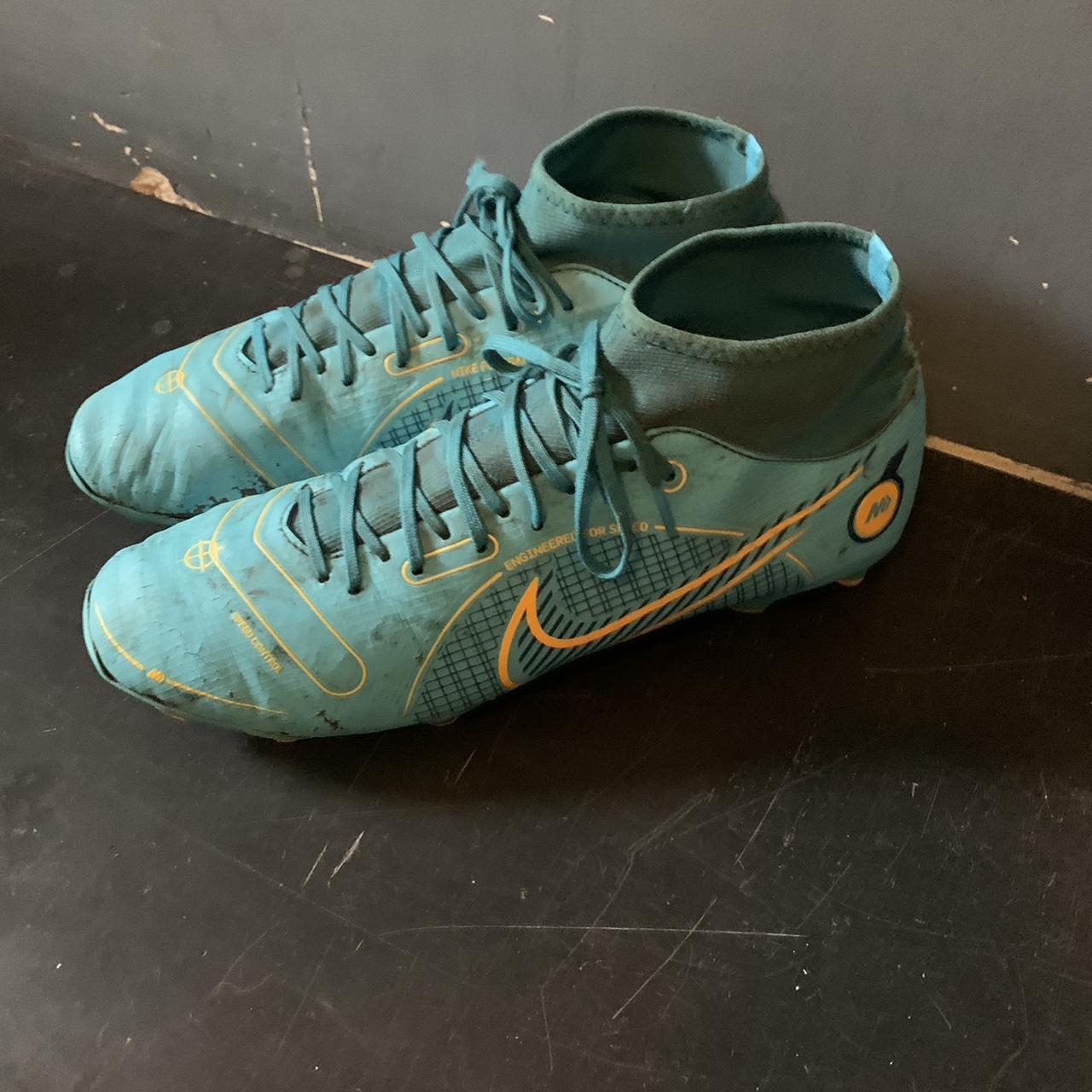 mens nike football boots size 12