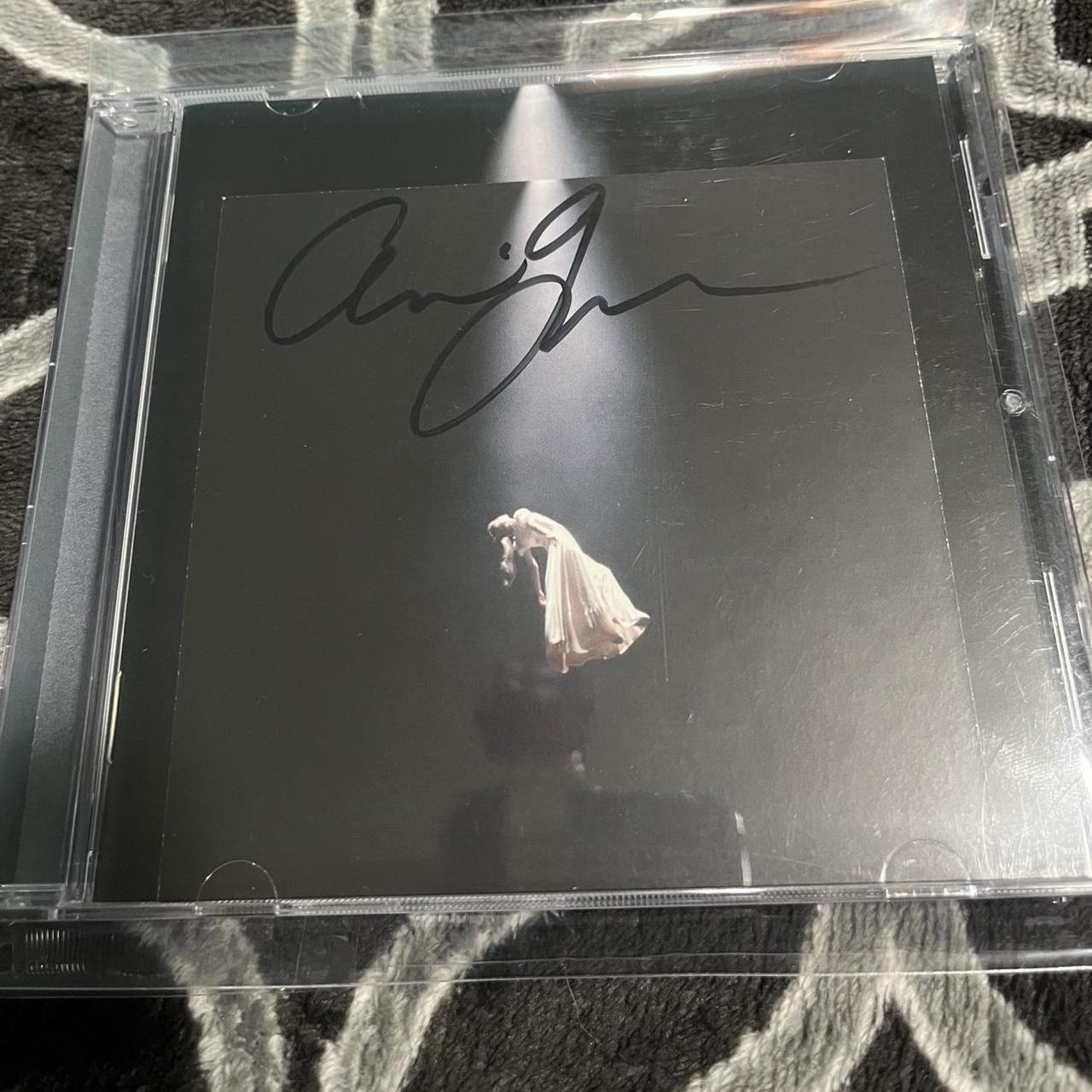 Ariana Grande 直筆サイン入りCD アリアナ・グランデ 直筆サイン入りCD Ariana Grande - FULL