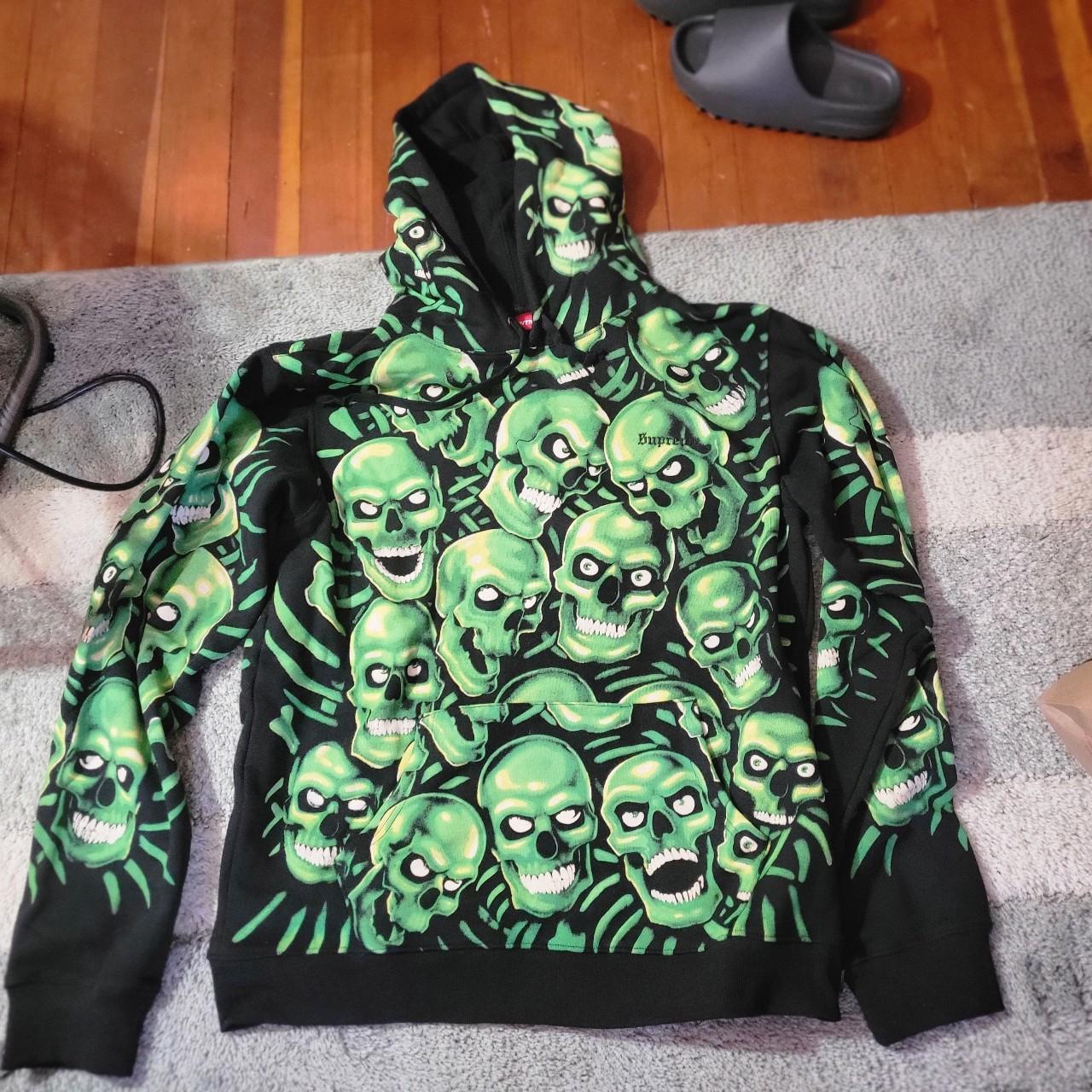 Green skull supreme online hoodie