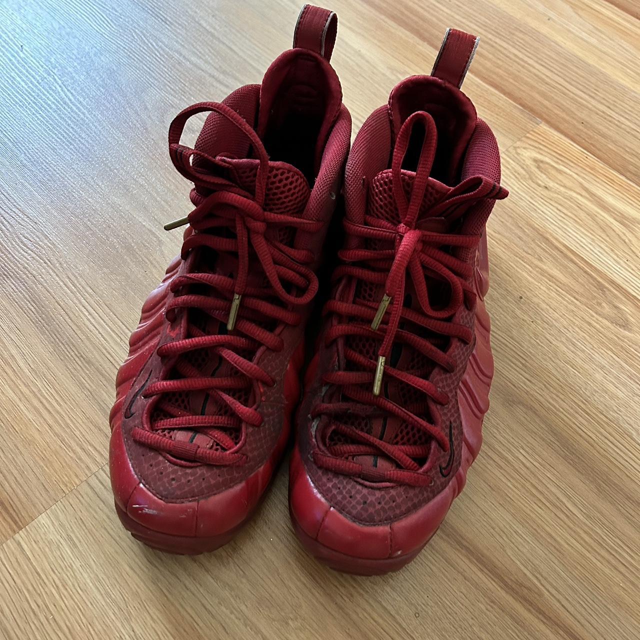 foams shoes red