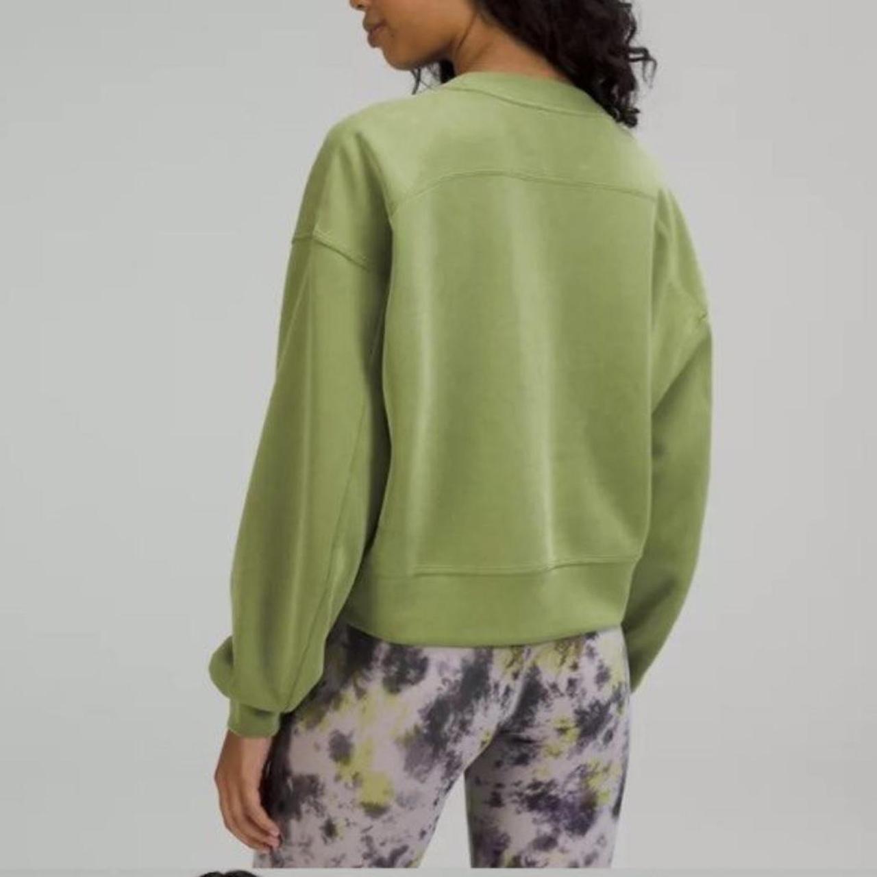 Lululemon Perfectly store Oversized Cropped Crew Softstreme Green Foliage size 6