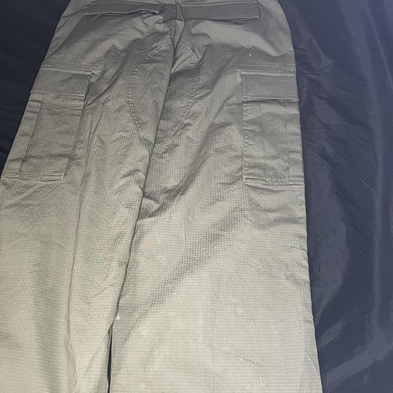 Nike green cargo pants Never worn - Depop