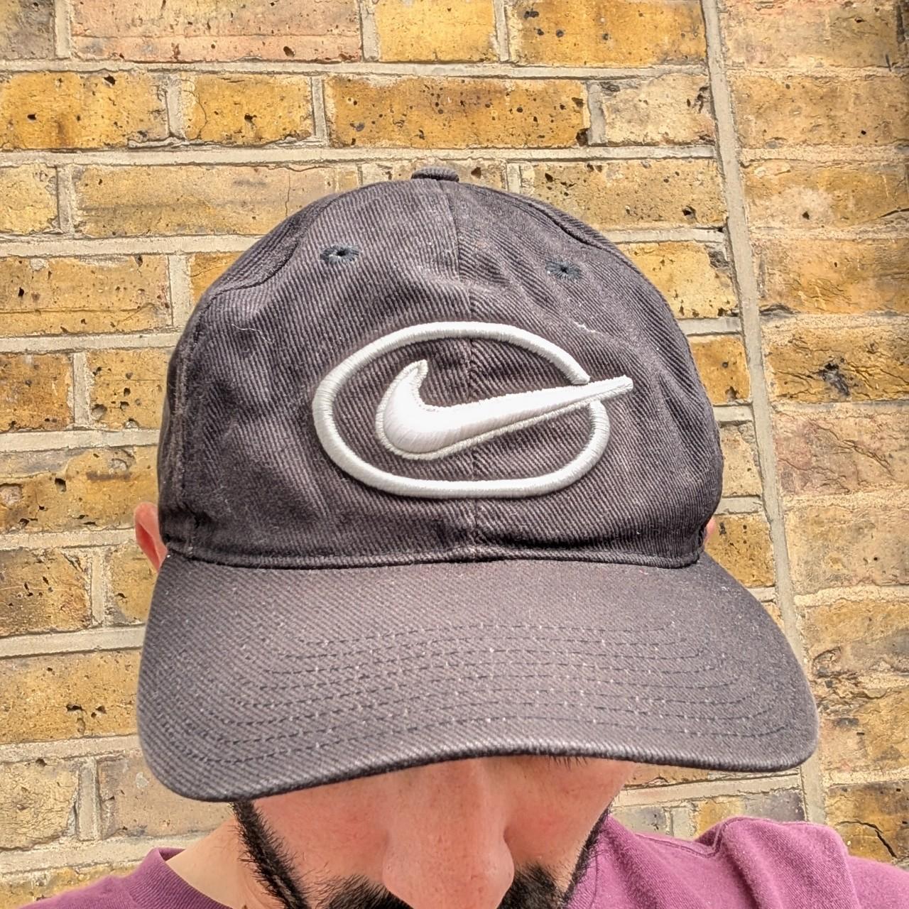 NIKE 90s ストライプキャップ NIKE(ナイキ) / 90s/赤スウッシュタグ/ロゴ刺繍/キャップ/FREE