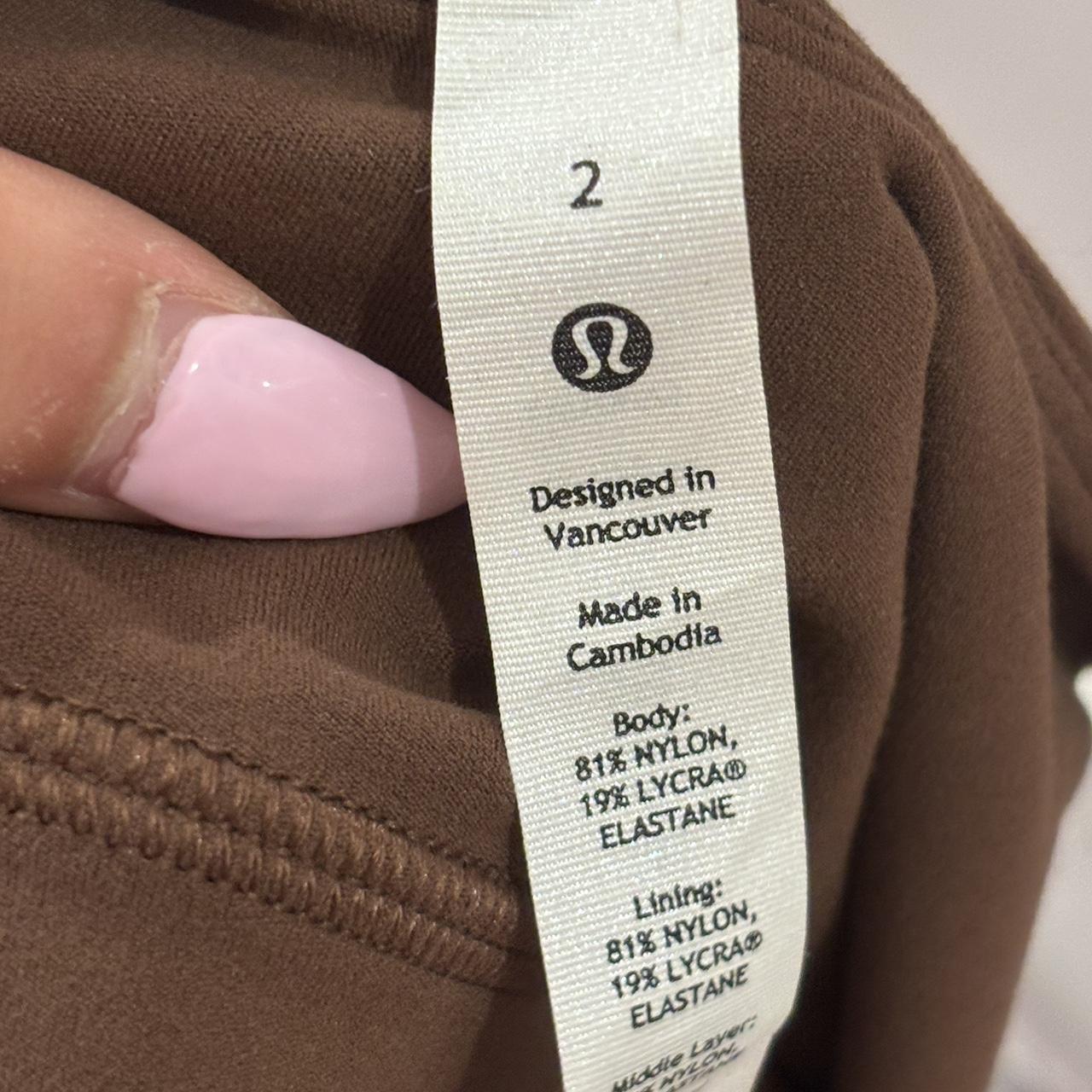 Size US 2 (UK 6) 25” barely worn lululemon Align HR - Depop