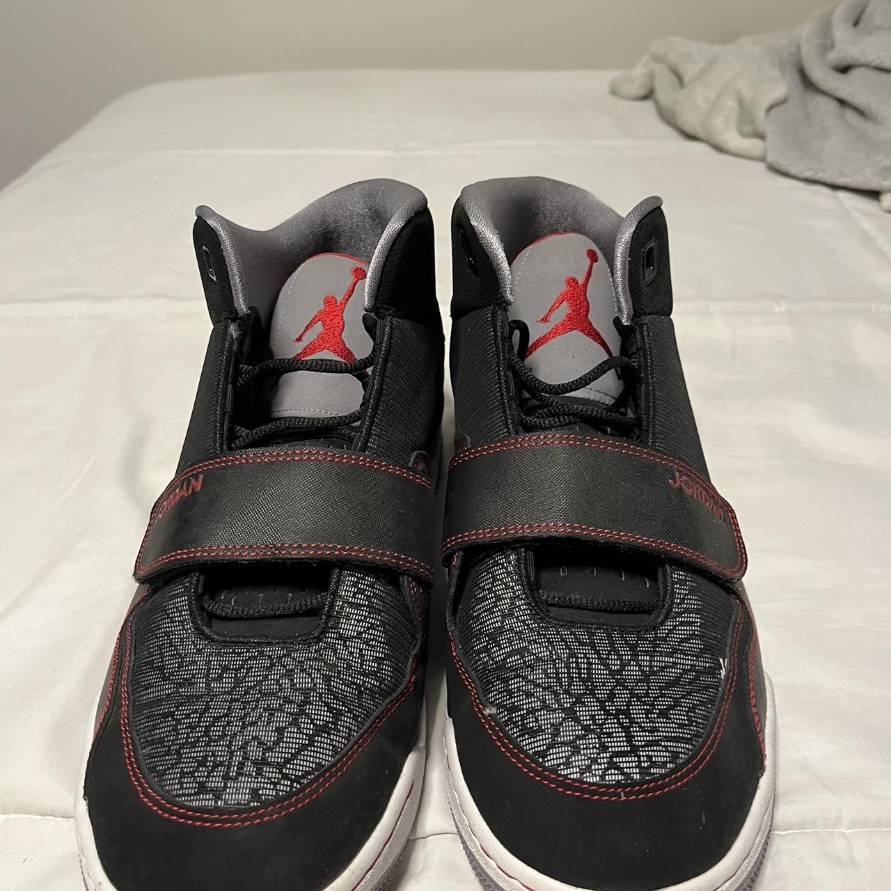 JORDAN V IV III