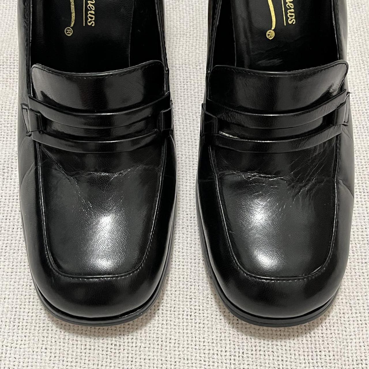 loafer pumps black