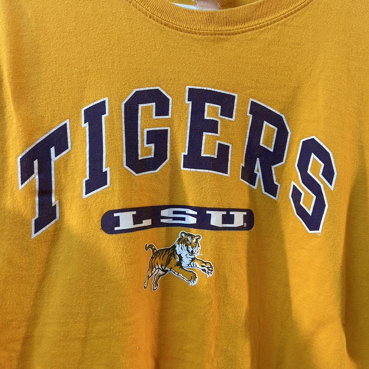 Vintage LSU TIGERS all over print tee shirt Geaux - Depop