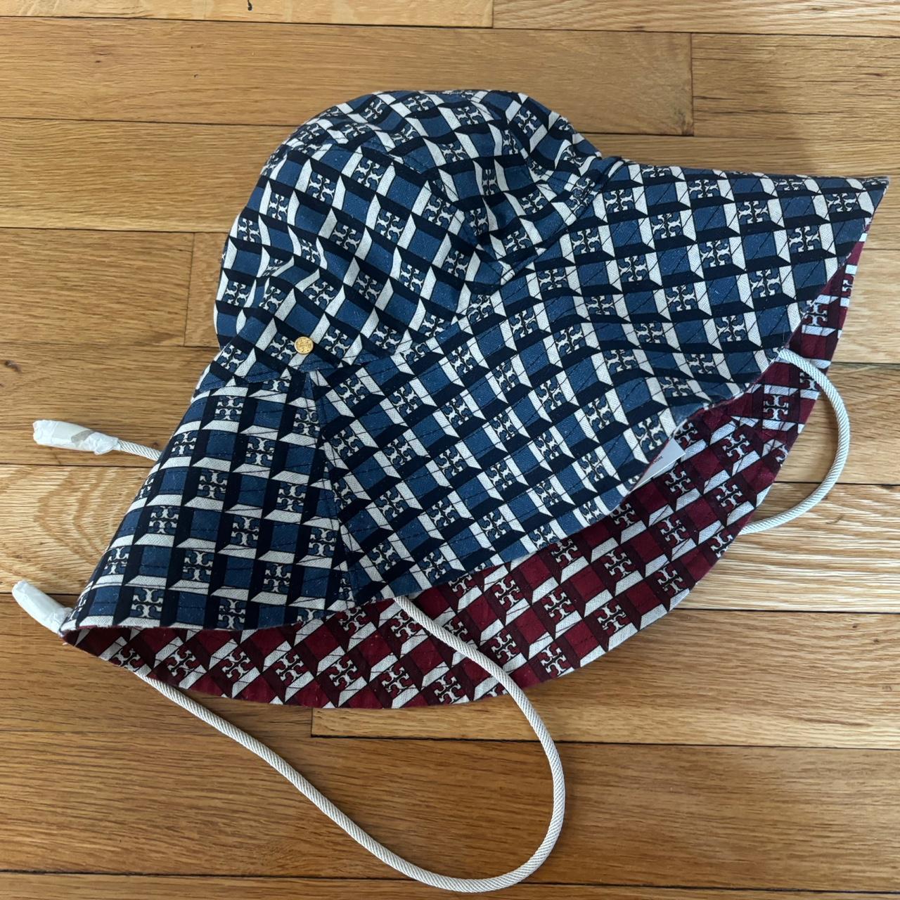 item listed by nicolecancellieri
