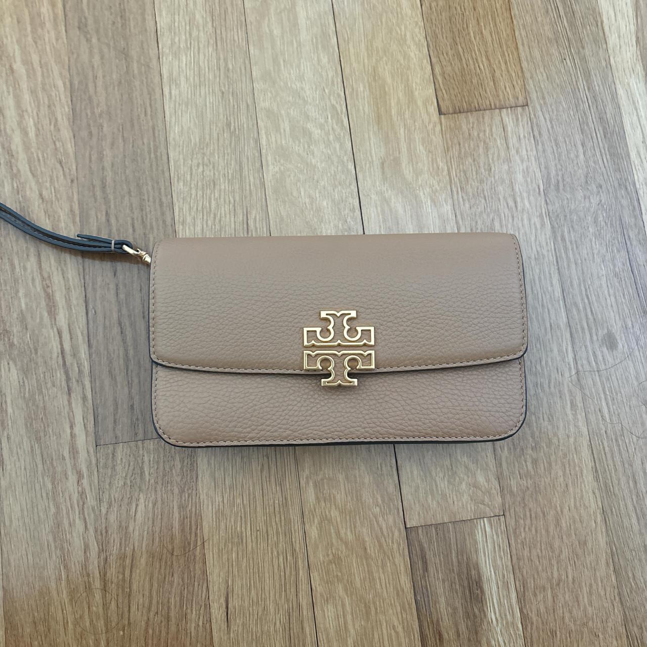 item listed by nicolecancellieri