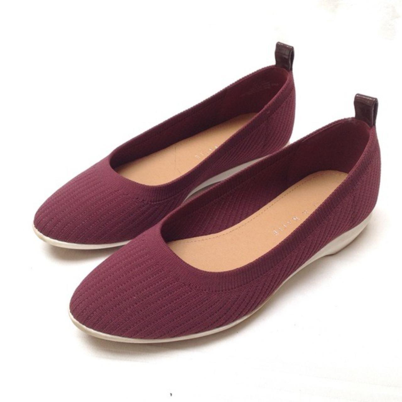 Kelly & katie hot sale ballet flats