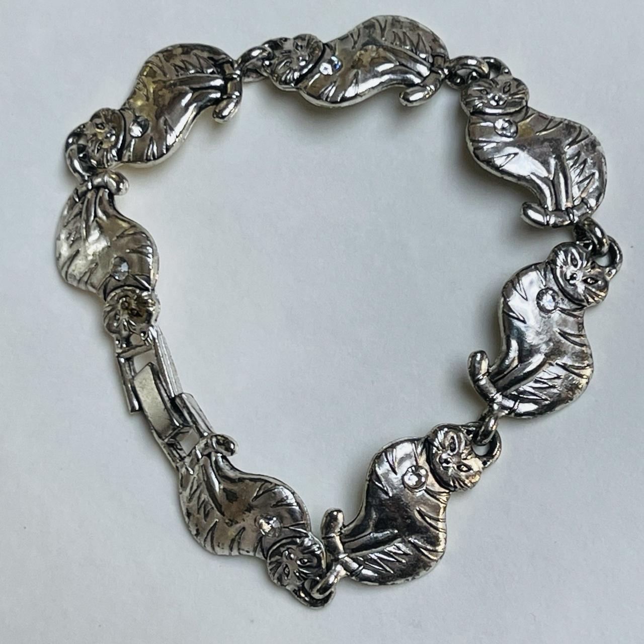 item listed by jenniferbcloset