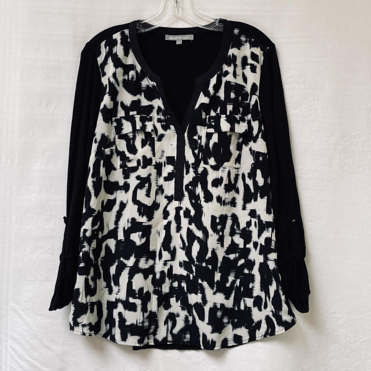 item listed by jenniferbcloset