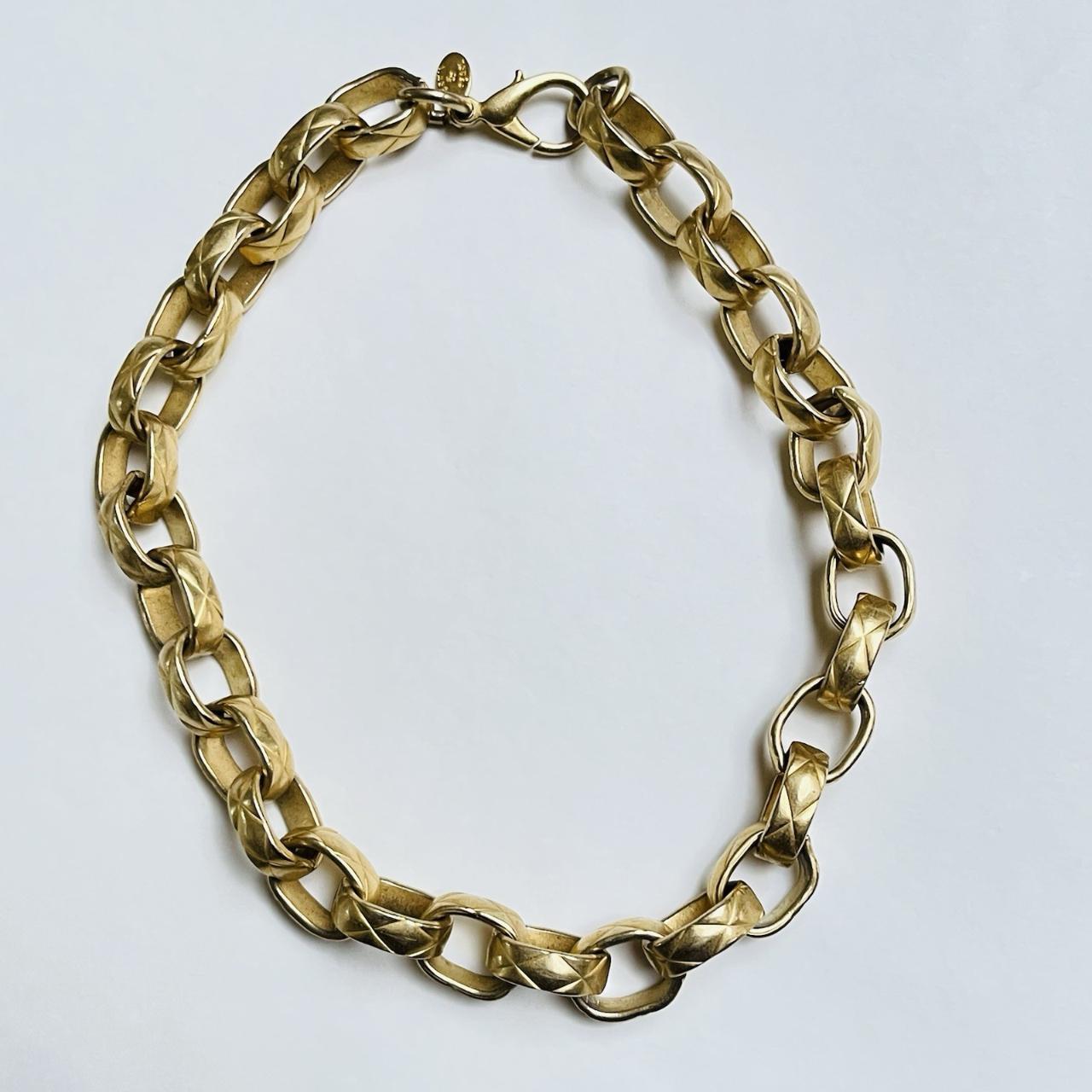 item listed by jenniferbcloset
