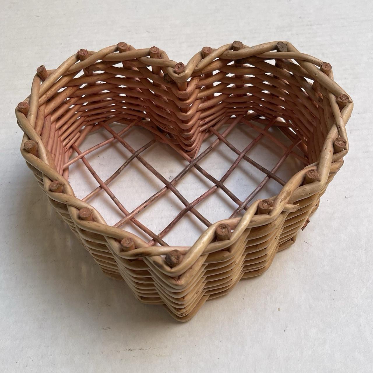 item listed by jenniferbcloset