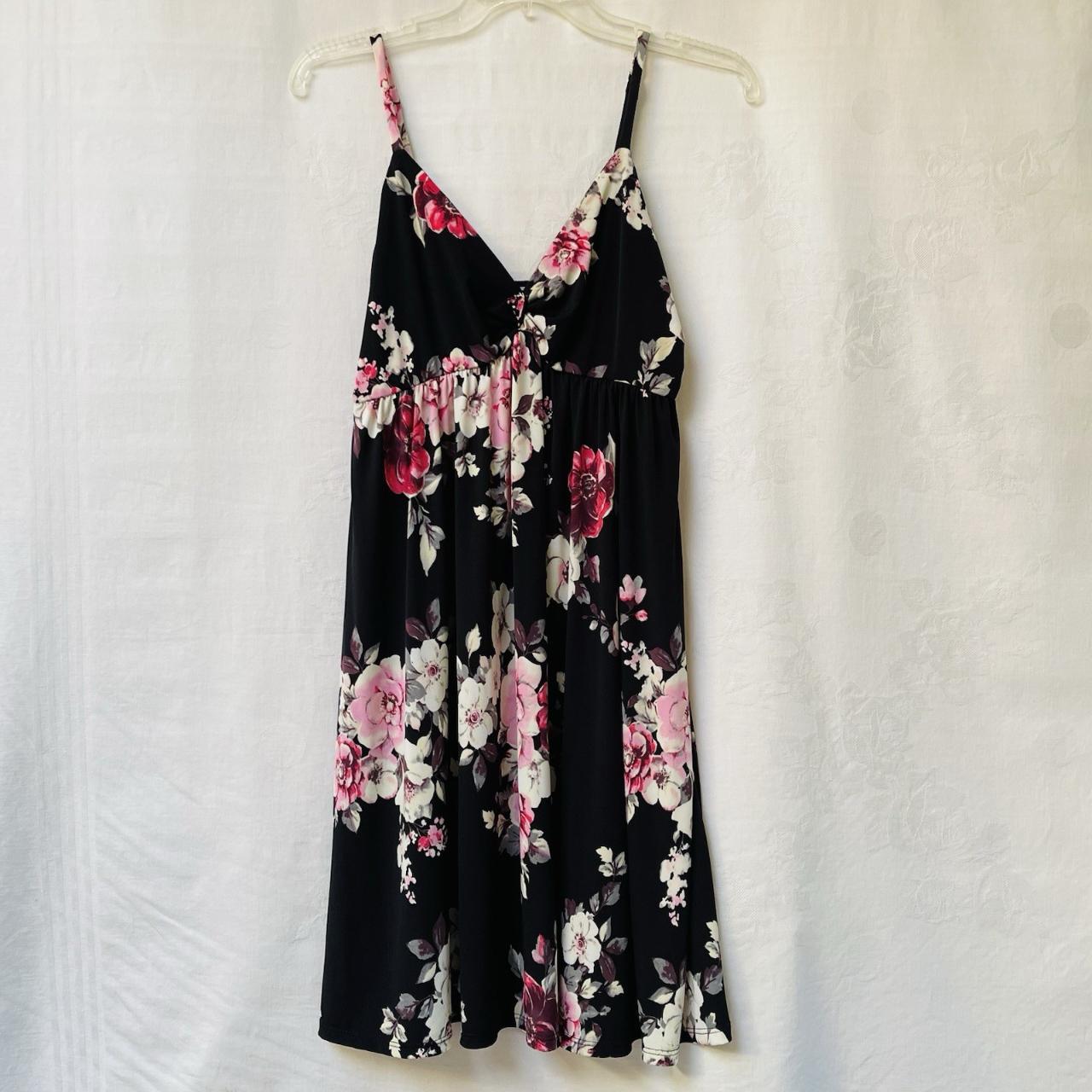 item listed by jenniferbcloset