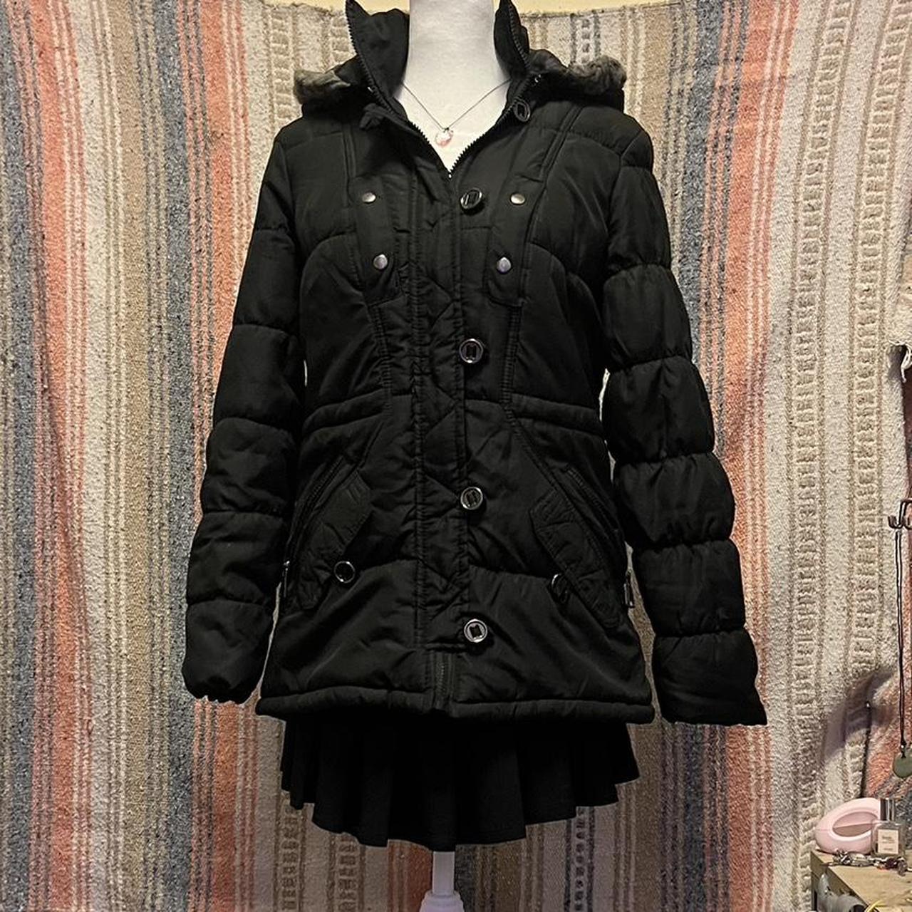 black puffer jacket with fur trim hood Depop