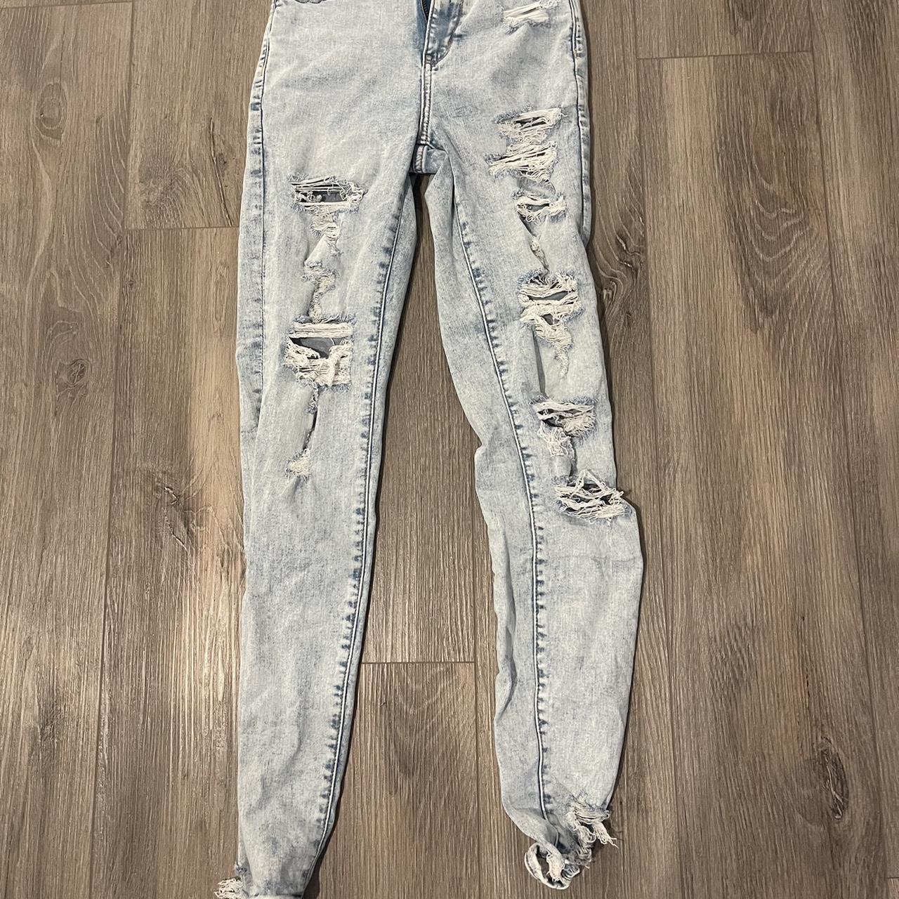 ripped denim jeans from American Eagle -high - Depop