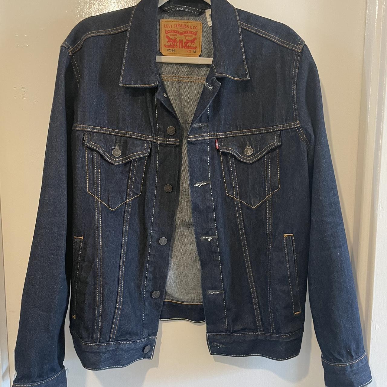 Levi’s denim Jacket in dark blue denim Size men’s... - Depop