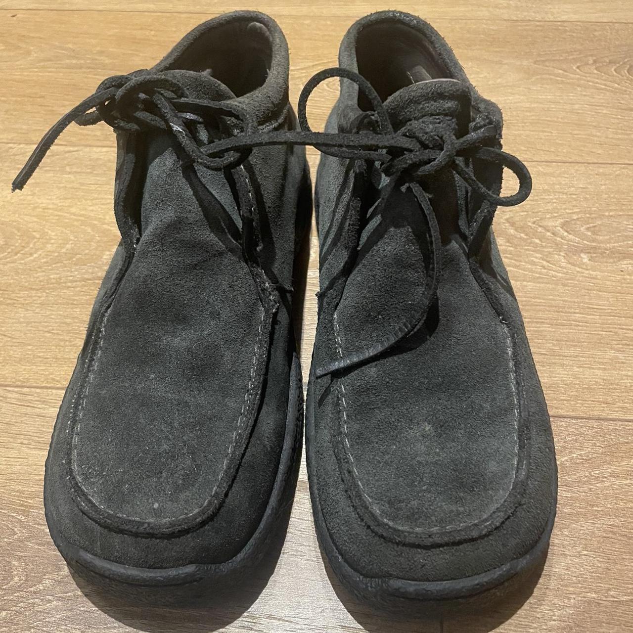 True vintage early 00s / 90s wallabees by kickers.... - Depop