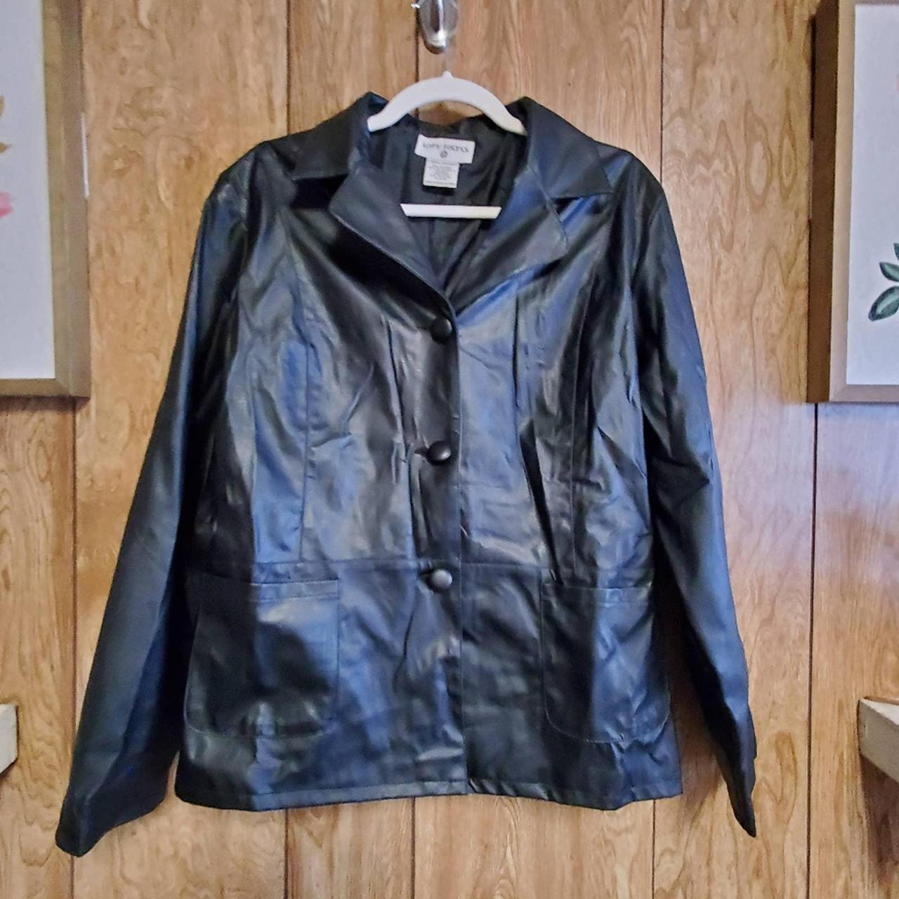 Kathy ireland 2024 leather jacket