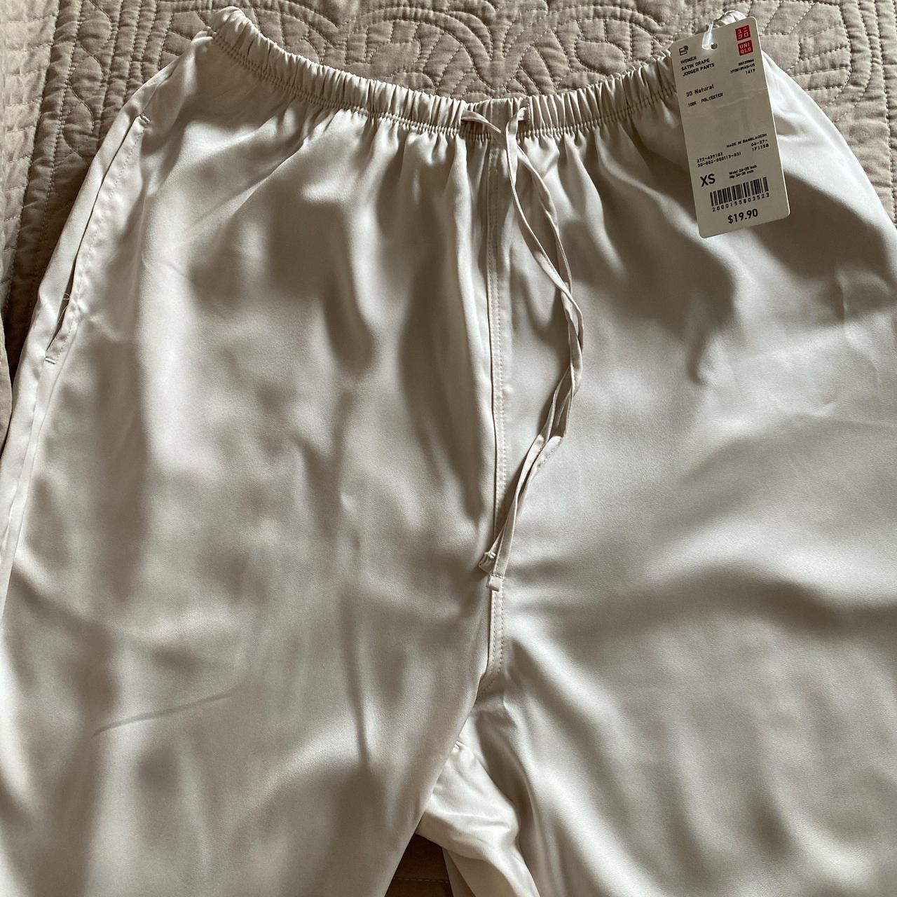 UNIQLO Women satin jogger pants Depop