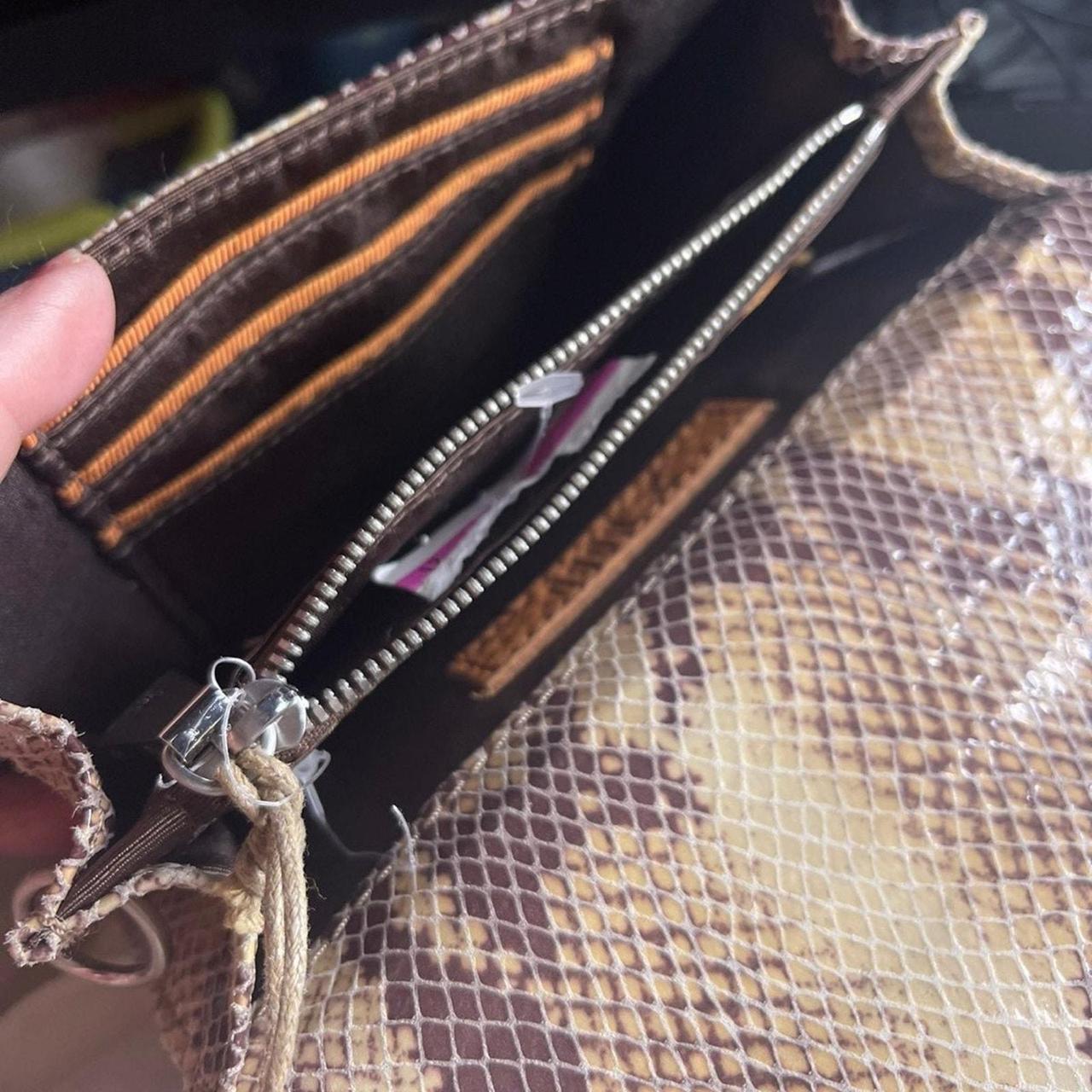 Hobo International Women's Bag - Cream – Hobo sna… - image 7