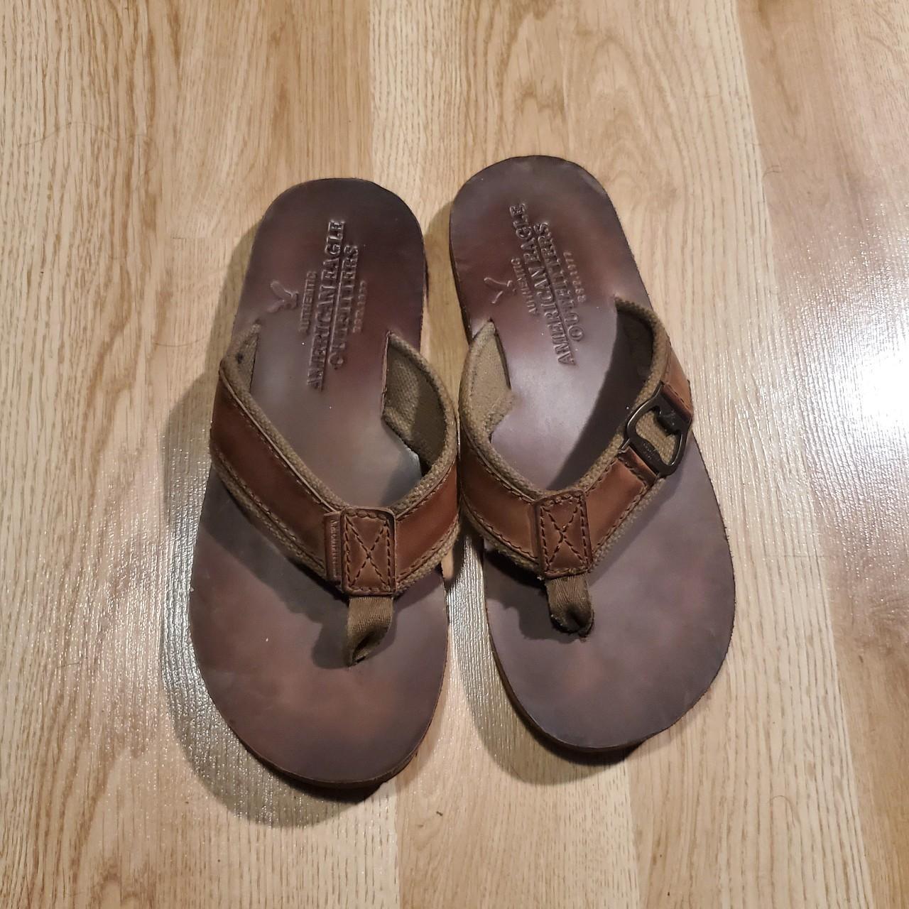 American eagle mens hot sale leather flip flops