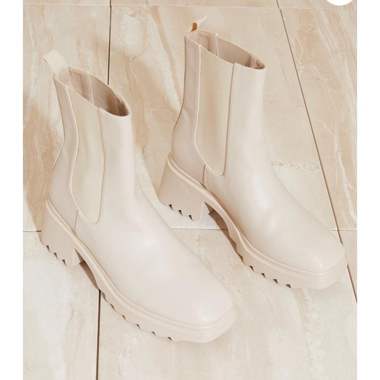 plt cream boots