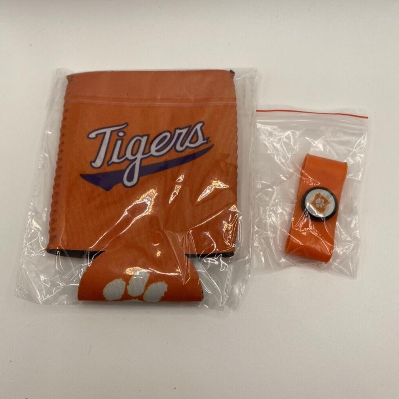 NCAA Orange Decor-home-accesories | Depop