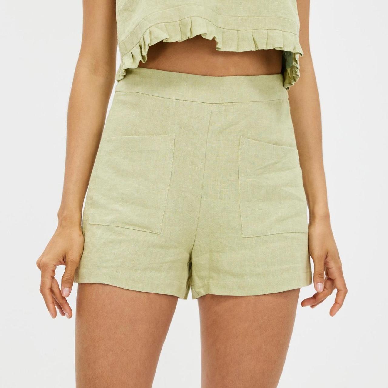 Aere Pocket Detail Linen Shorts Sage BNWOT Size... Depop