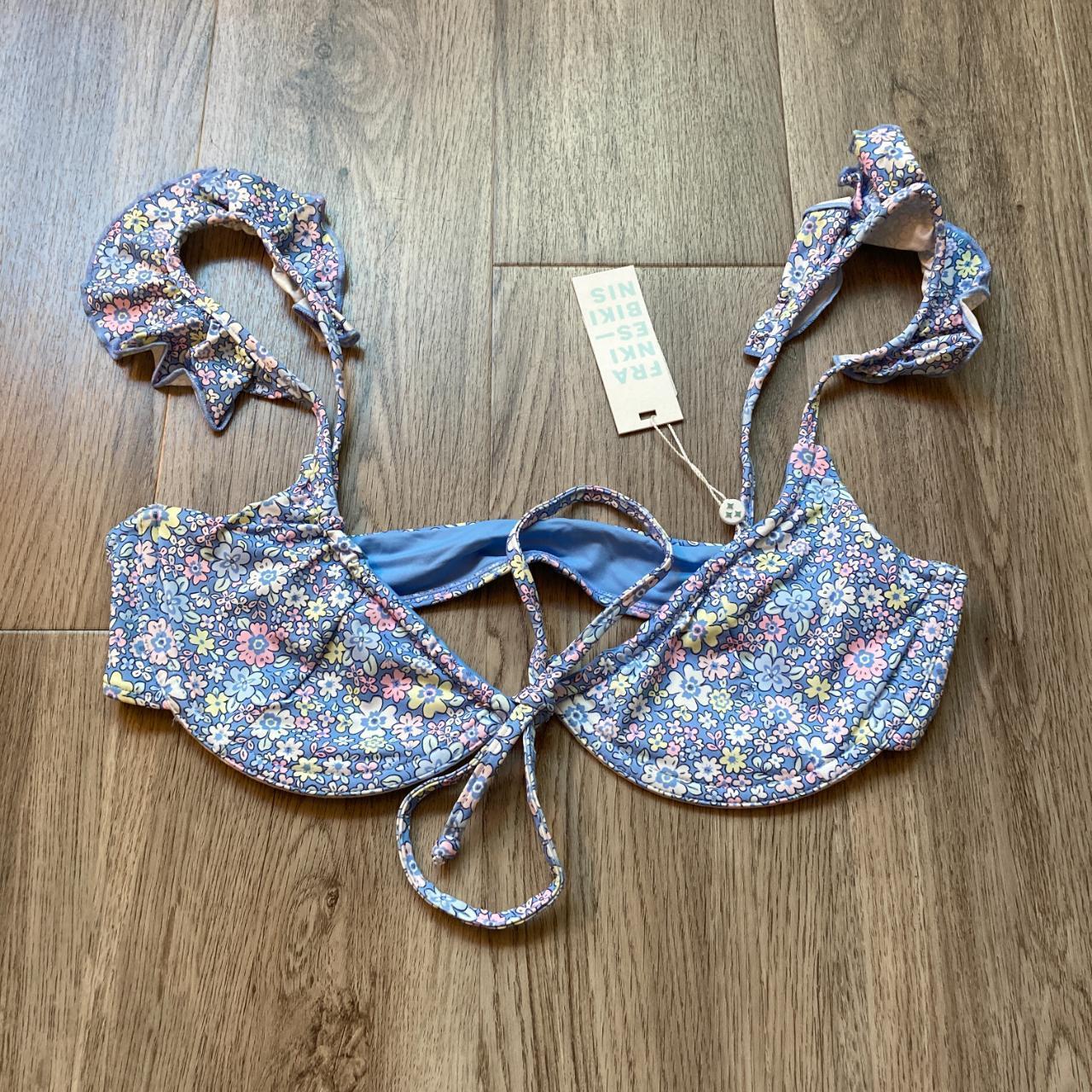 Frankie's Bikinis Birdie Bikini Top; brand new...