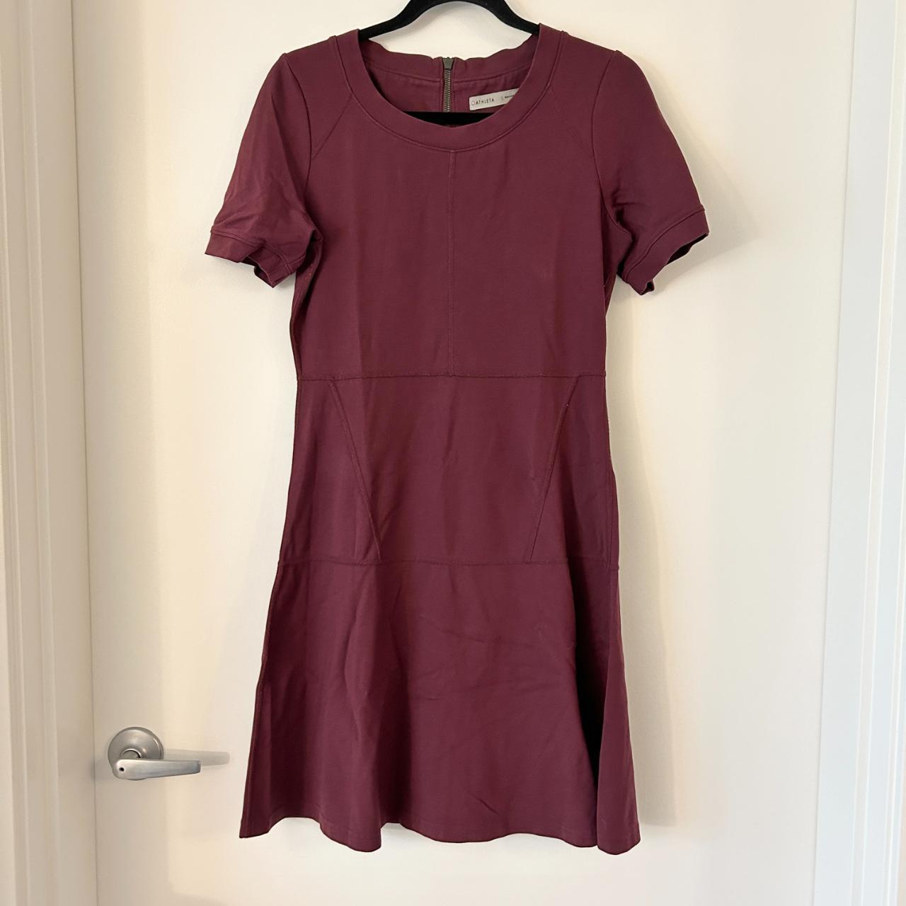 Athleta En Route Dress in Burgundy Size S excellent. Depop