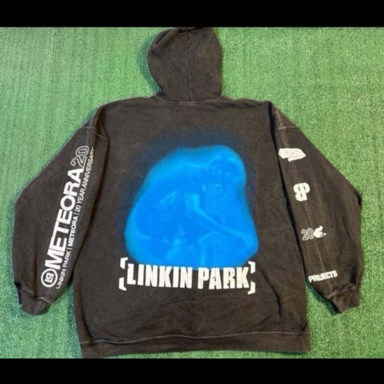 item listed by 334lopez