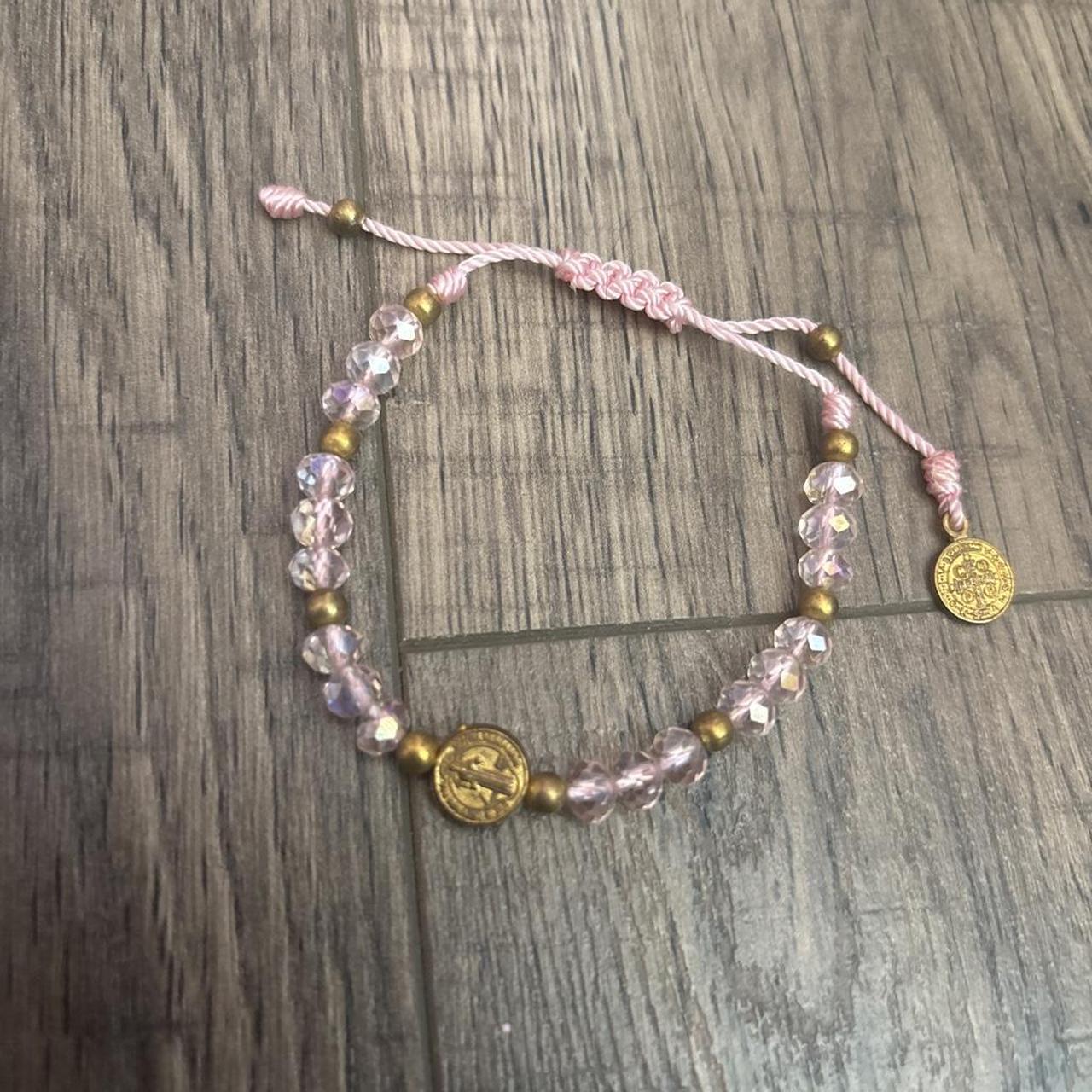 item listed by _annaleis7
