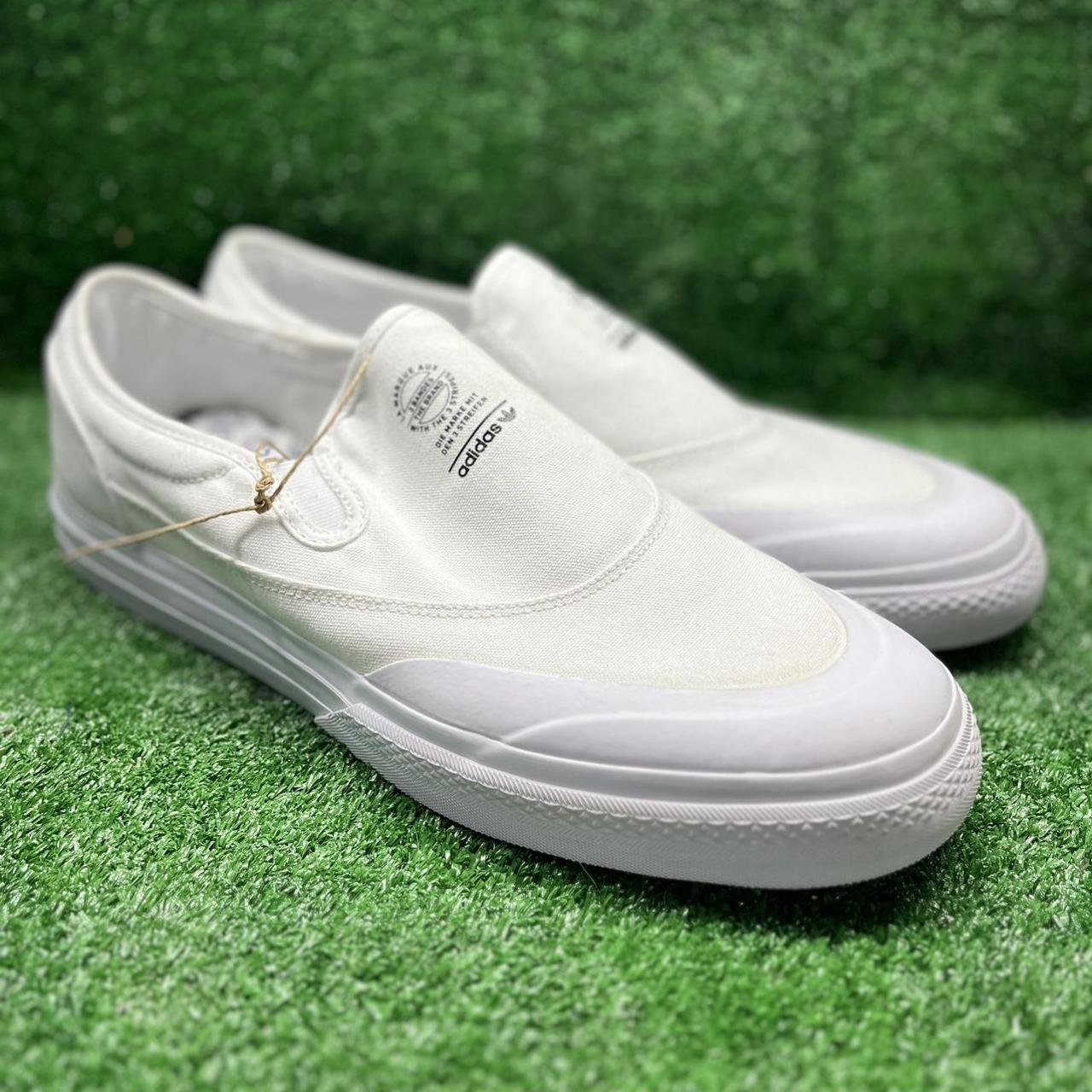 Adidas matchcourt slip on sales white leather