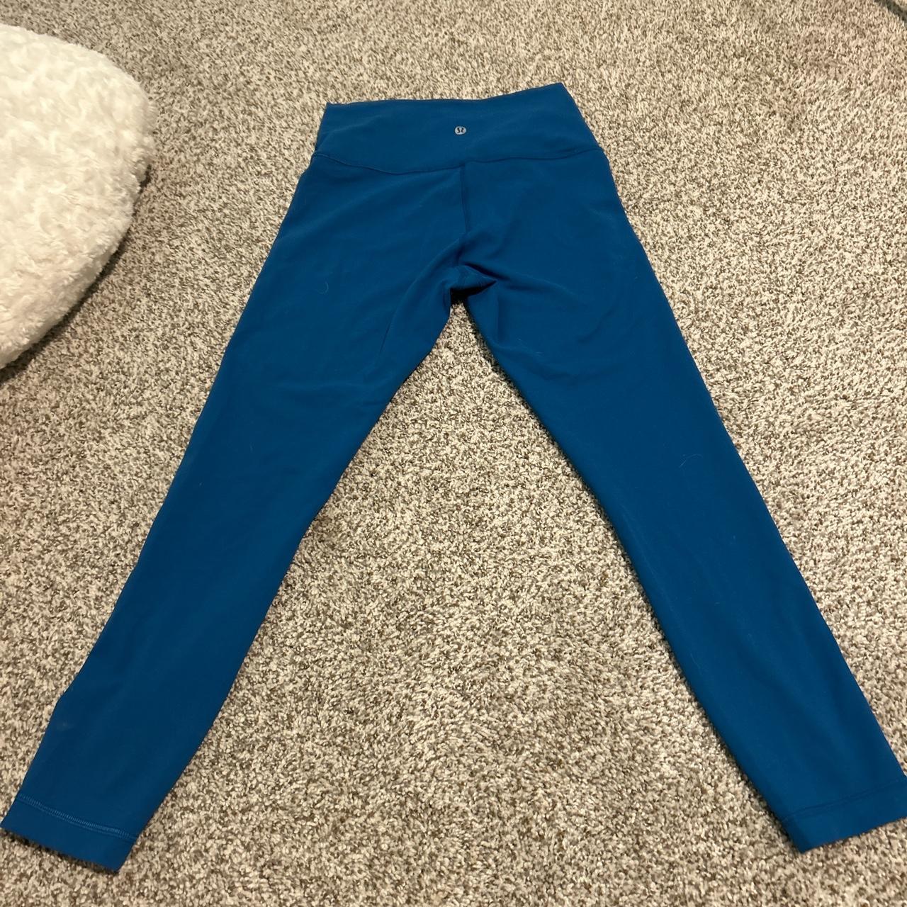 size 6 blue lululemon leggings 25 inch - Depop
