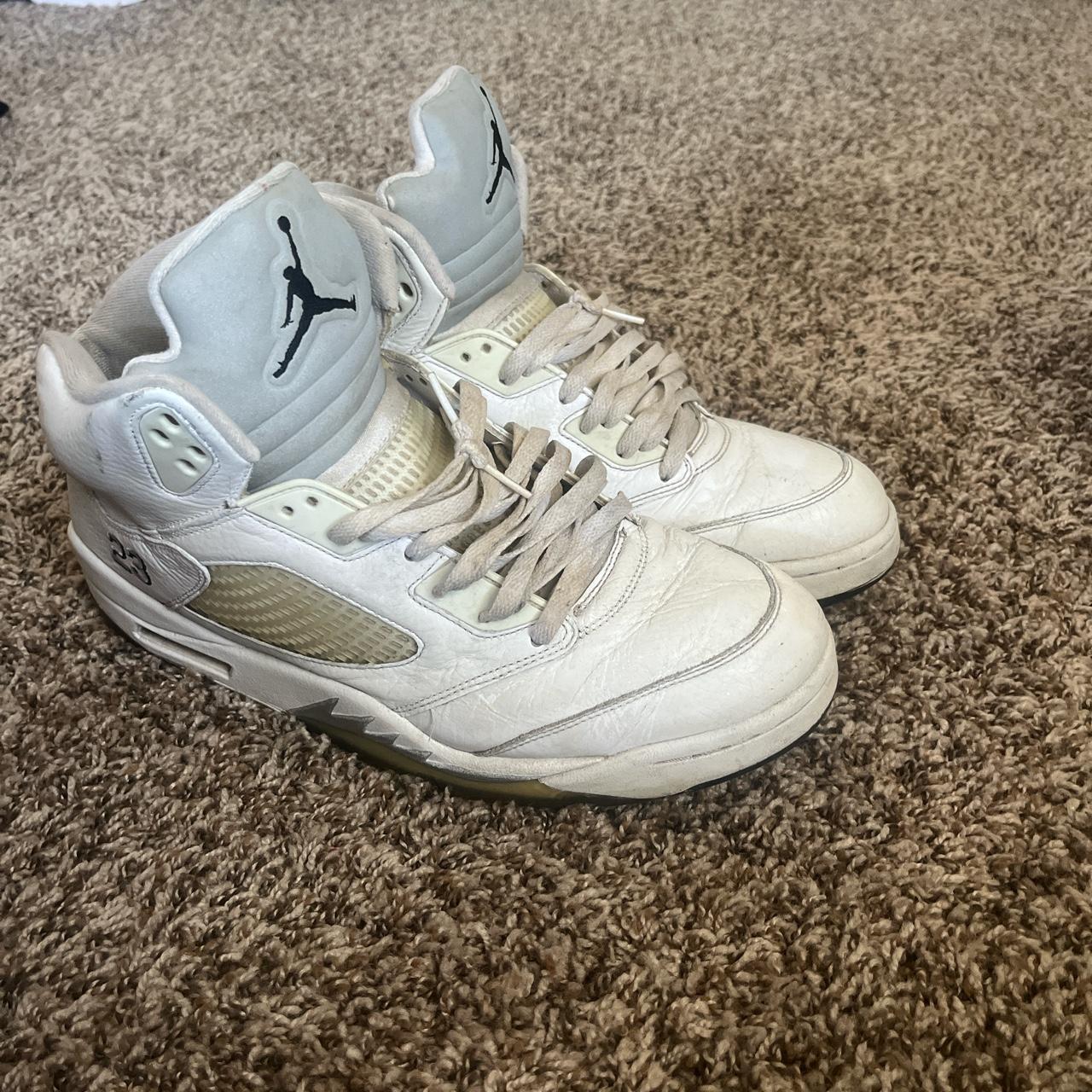 all white jordan 1 size 5