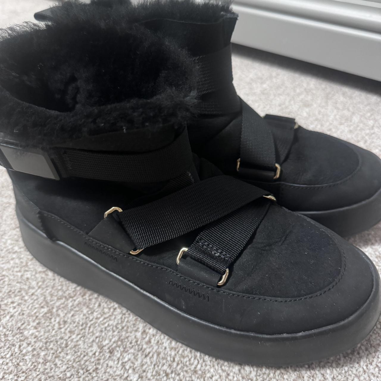 UGG】新品Classic Boom Ankle Boot Classic Boom Ankle Boot Boot | UGG®