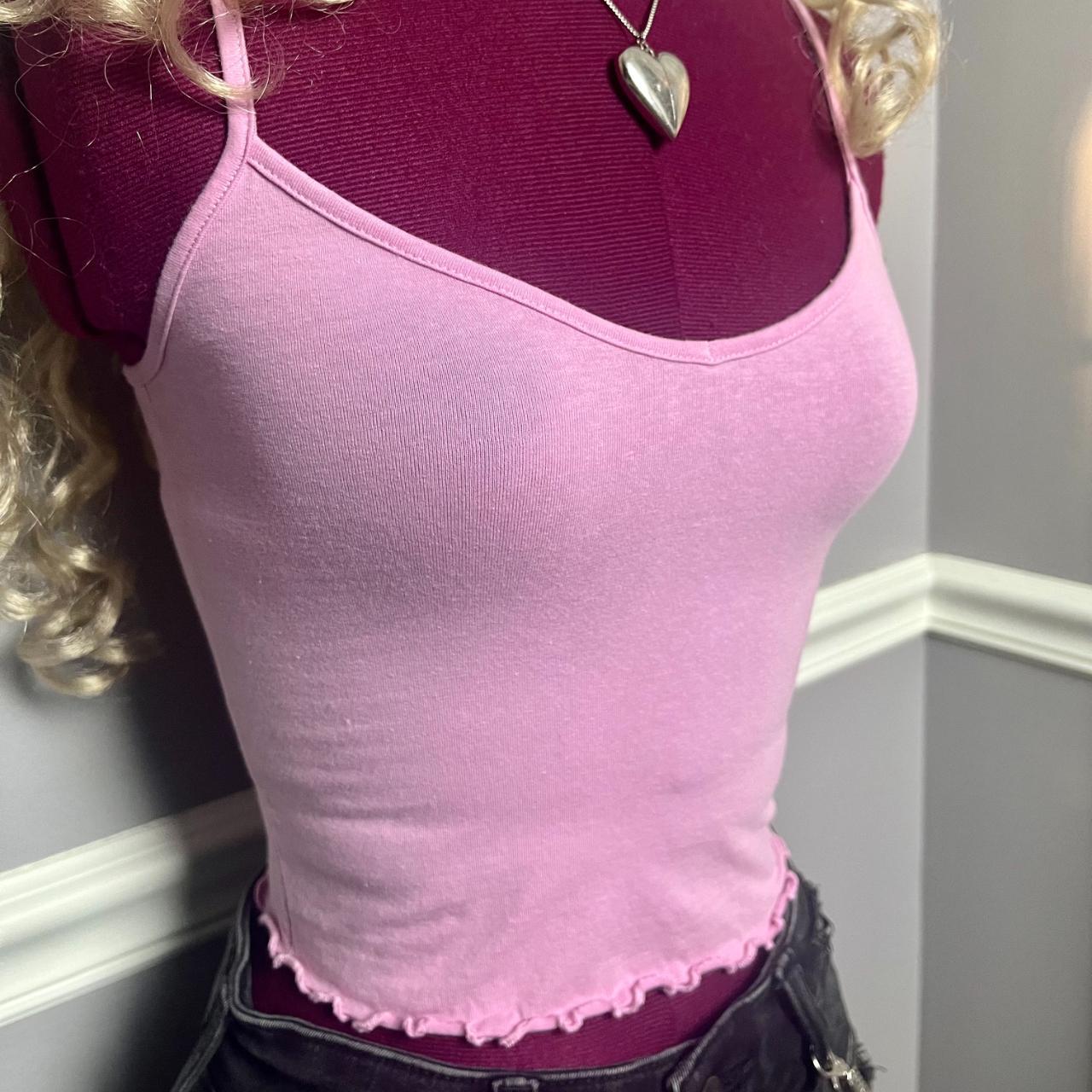 bubblegum pink cami crop top from H&M! tagged size... Depop