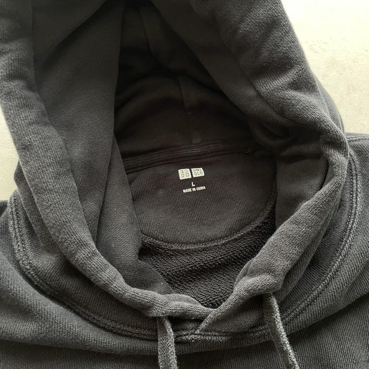 UNIQLO Blank Hoodie No flaws Tagged L feels a bit. Depop