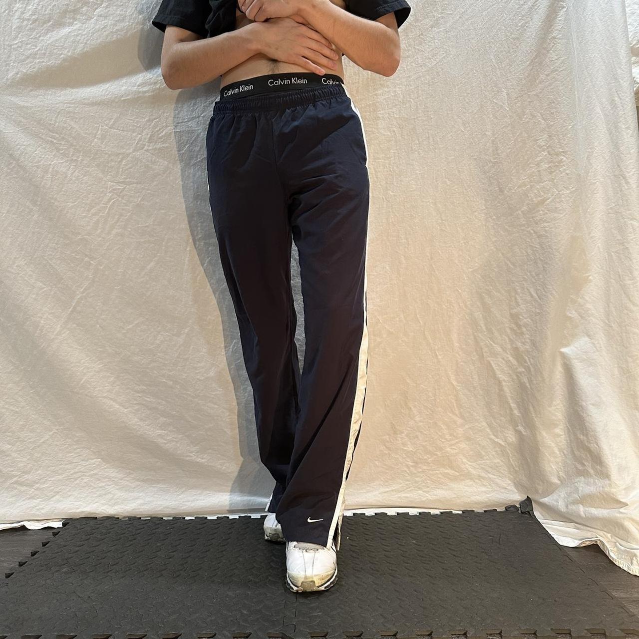 Nike Women's Navy and White Joggerstracksuits Depop