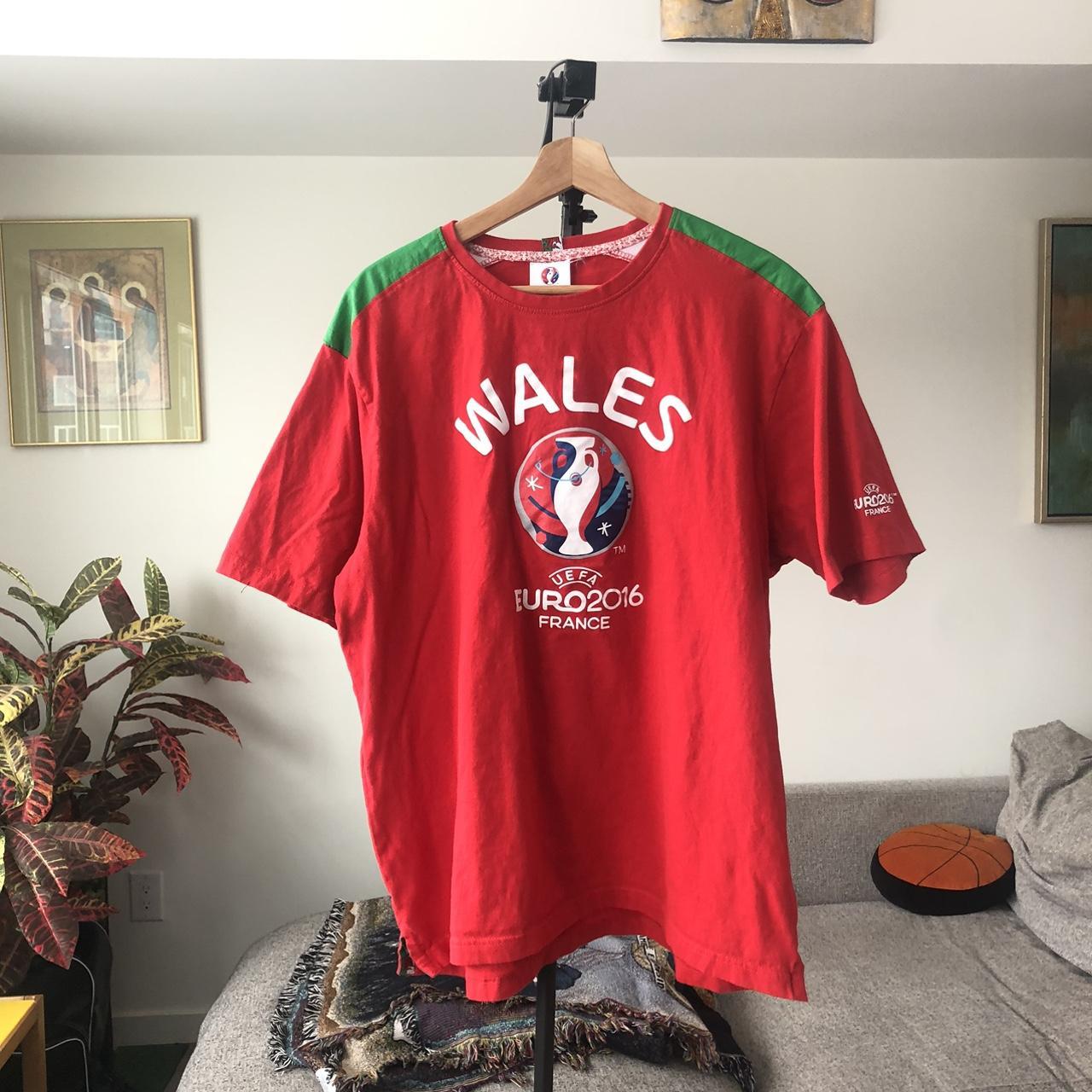 Wales Euro 2016 Football Kits Wales Football Shirt Small Red Home